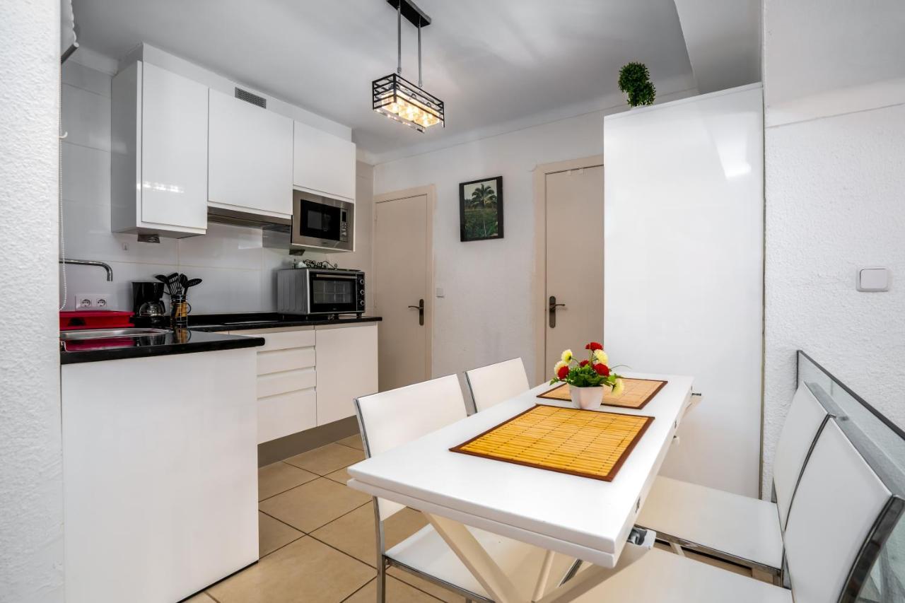 Apartamento Welcs Emp 018 Con Terraza Frente Al Mar Lägenhet Empuriabrava Exteriör bild