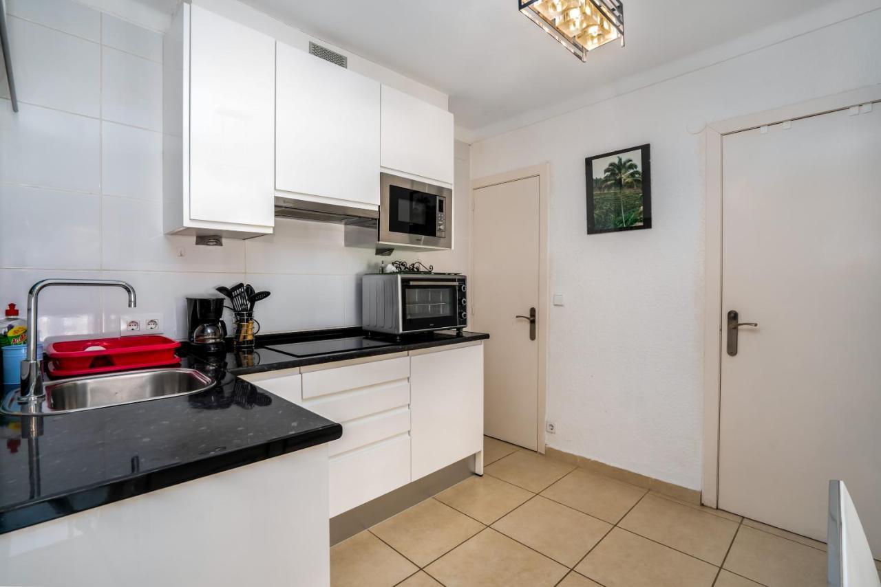Apartamento Welcs Emp 018 Con Terraza Frente Al Mar Lägenhet Empuriabrava Exteriör bild